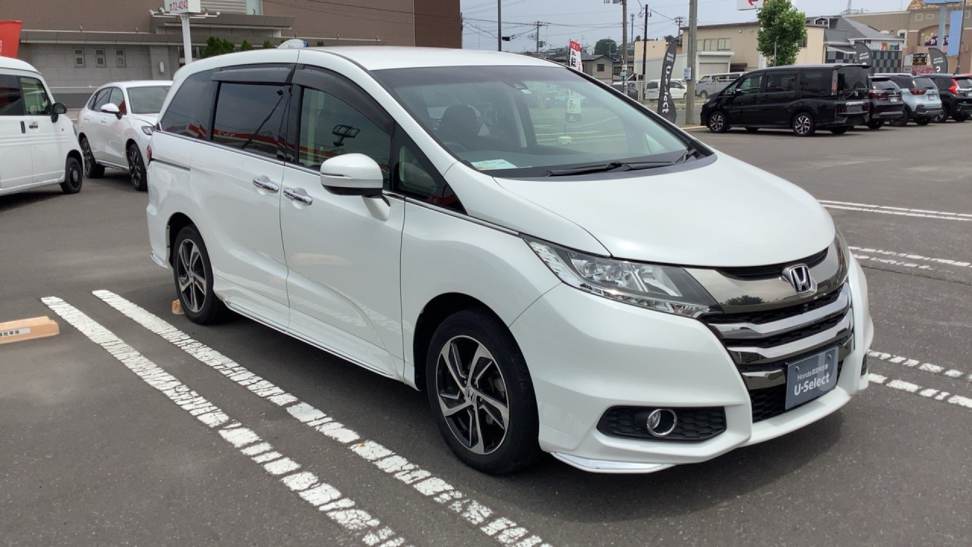 オデッセイ アブソルート・EXアドバンス ガソリン 4WD 8人乗り